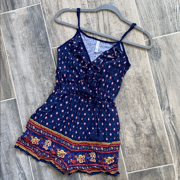 Xhilaration Dresses & Skirts - Xhilaration Romper